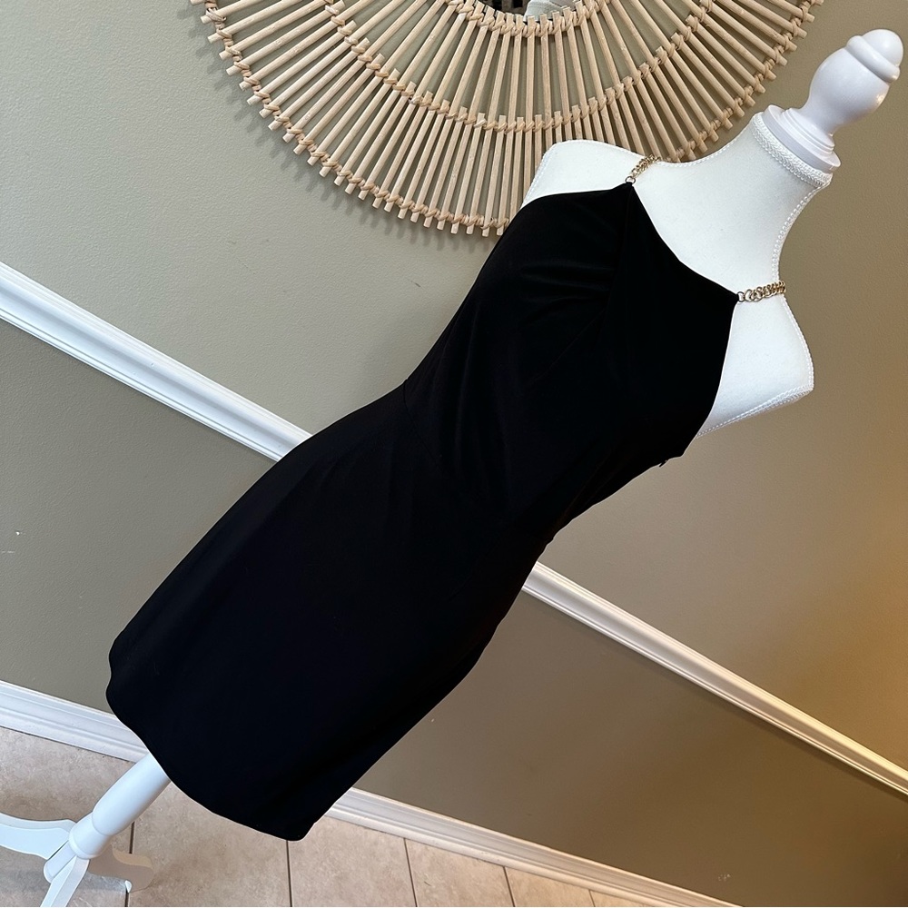 Laundry by Shelli Segal LBD Cocktail Dress Black Chain Straps Cut Out
